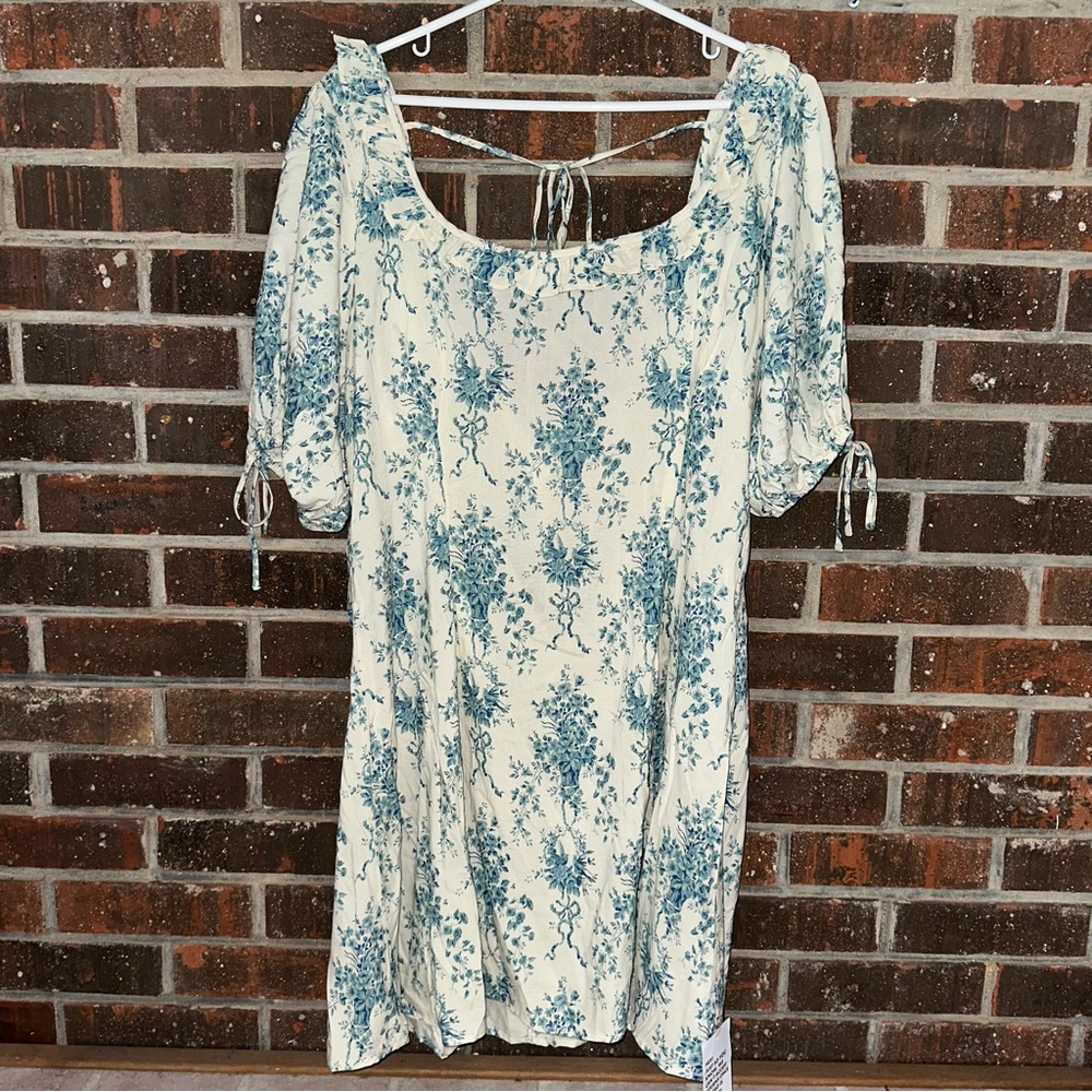 NWT Blue Floral ASOS Design Frill Neck Puff Sleeve Mini Dress